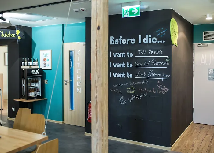 Safestay Old Town Hostal