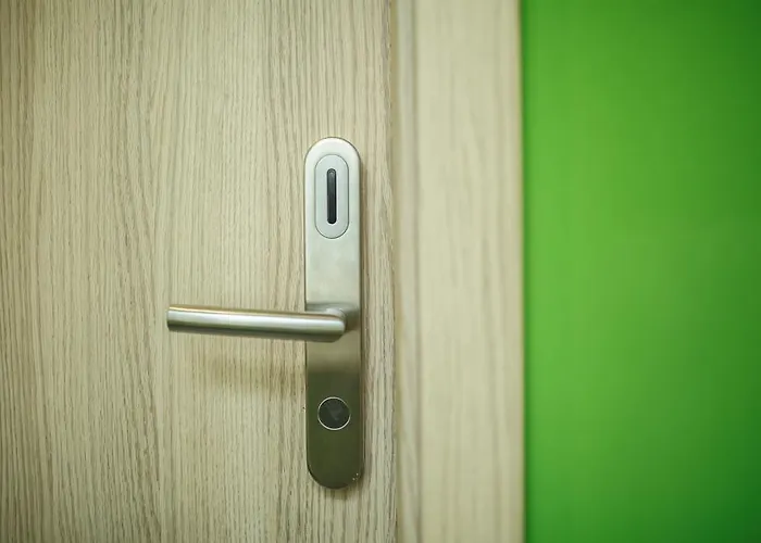 Safestay Old Town Hostal