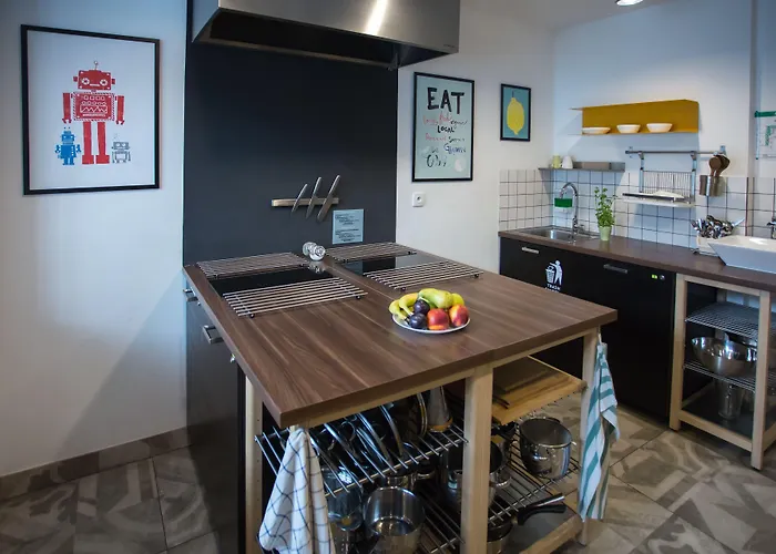 Safestay Old Town بيت شباب *