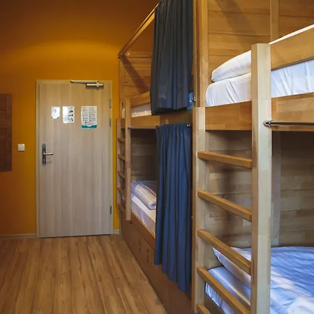 Safestay Old Town Hostel *