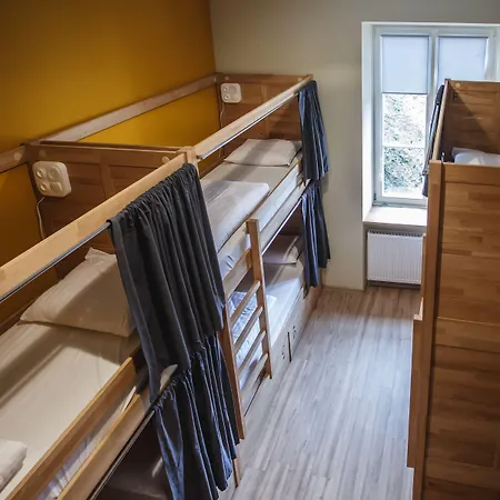 Safestay Old Town Hostel *