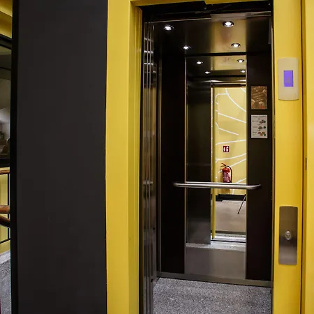 Hostel Safestay Old Town *