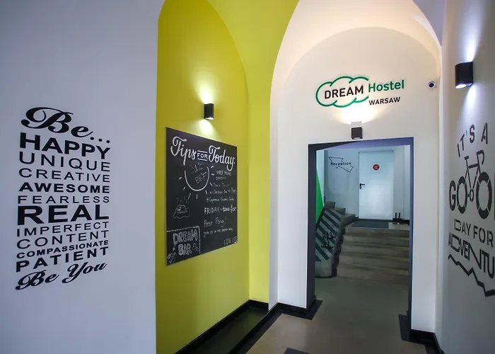 بيت شباب Safestay Old Town وارسو